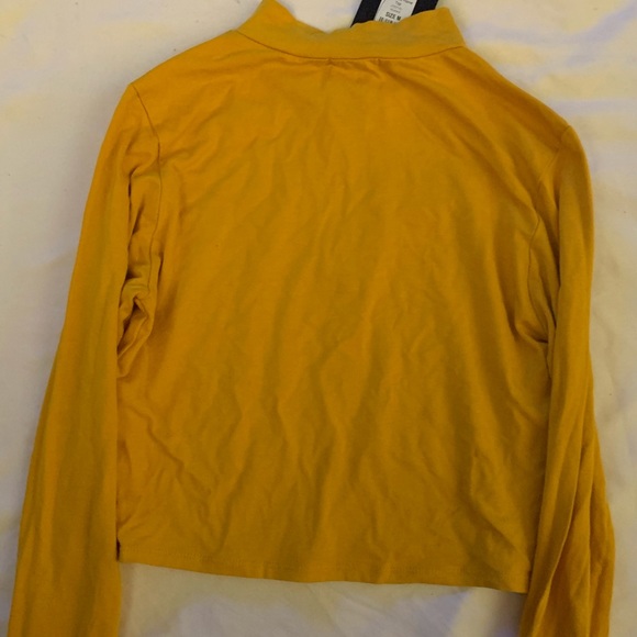 NWT Fashion Nova Long Sleeve Zipper Crop Top - Picture 3 of 3